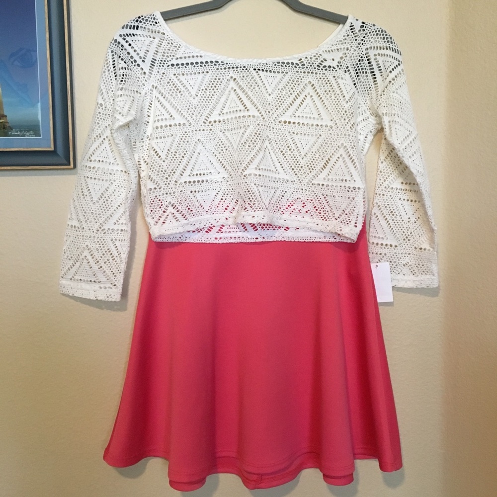 White Geometric Rave Club Party Crop Top